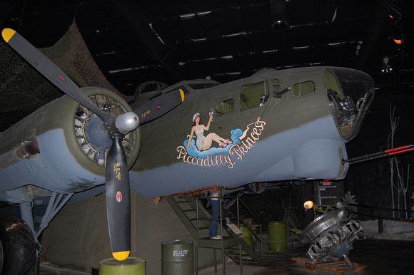 B-17G Picadilly Princess